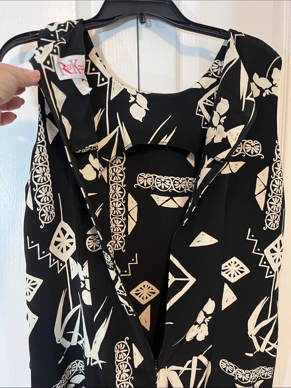 R&K Originals Black & White Side Button Maxi Dress Size 18 LIKE NEW - Picture 6 of 10